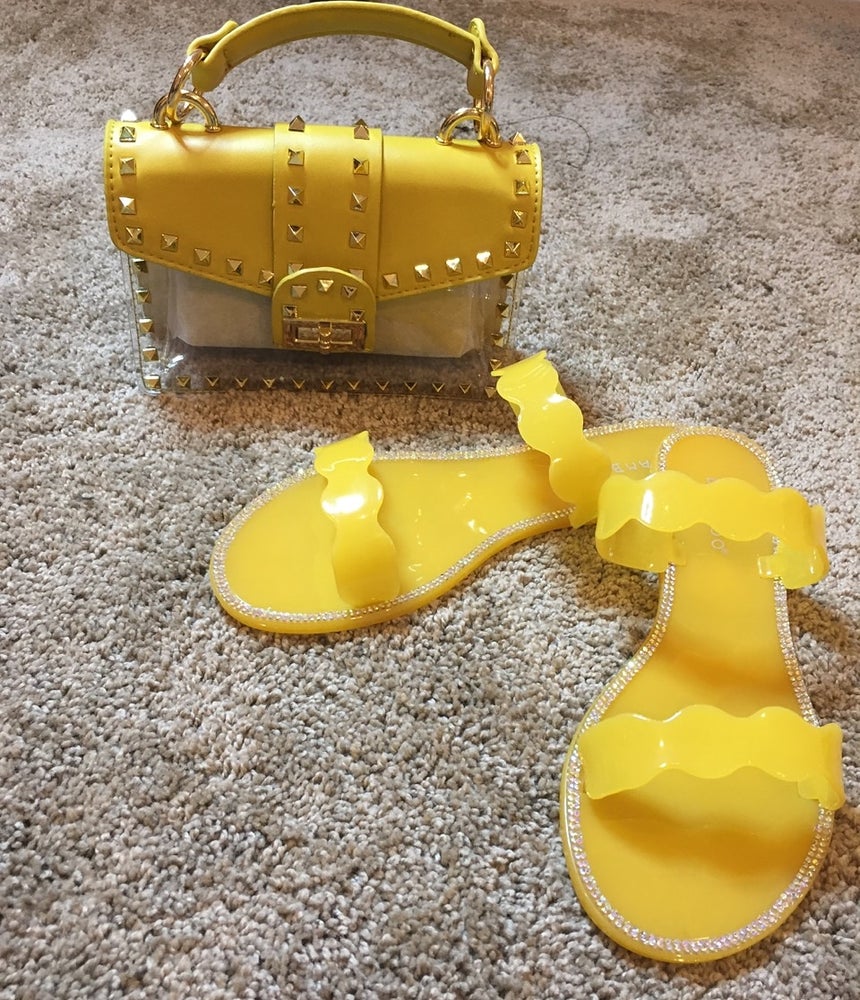 Yellow Stud
